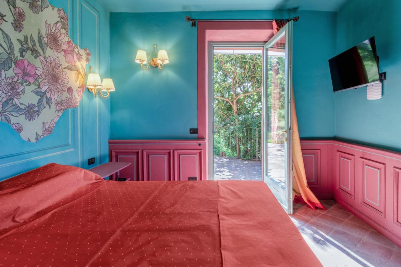 Segnavento -Rooms And Suites- Manta Екстериор снимка